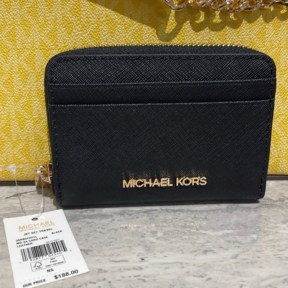 Michael Kors Jet Set Travel Md Saffiano Leather Zip Around Wallet
Card Case Coin - Picture 11 of 16